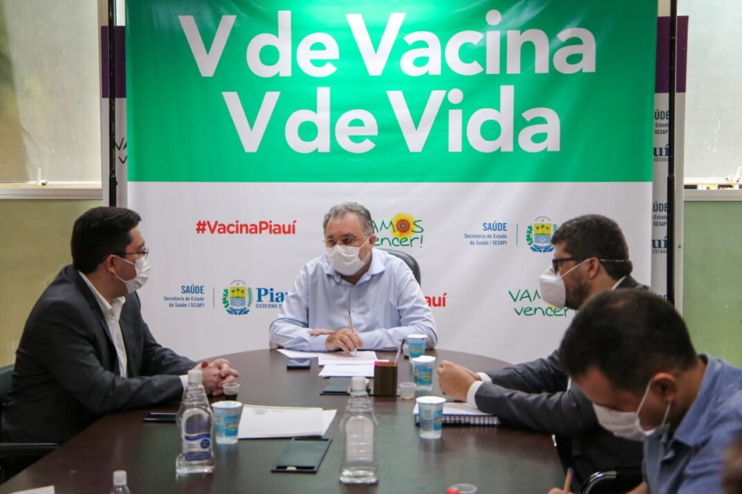 Seduc e Sesapi debatem sobre vacinação para profissionais da educação